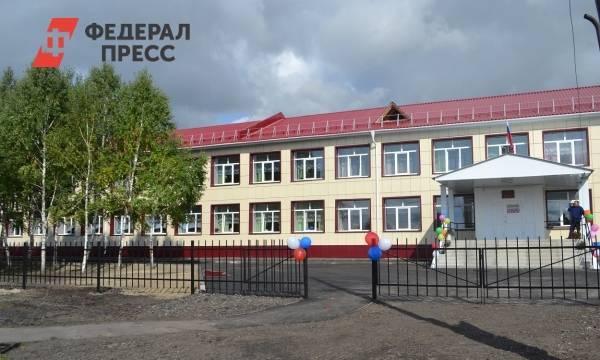 В селе Рычково Курганской области после ремонта открыли школу
