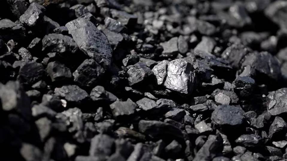 Это катастрофа: на украинских ТЭЦ угля едва хватит на 15 дней