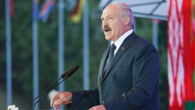 Белоруссия "наглухо" закрыла границу с Украиной