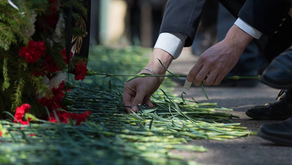 Возложение цветов на площади Победы пройдет в МО Пулковский меридиан