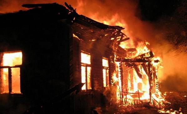 ДНР: ВСУ обстреляли зажигательными боеприпасами жилые дома в Зайцево