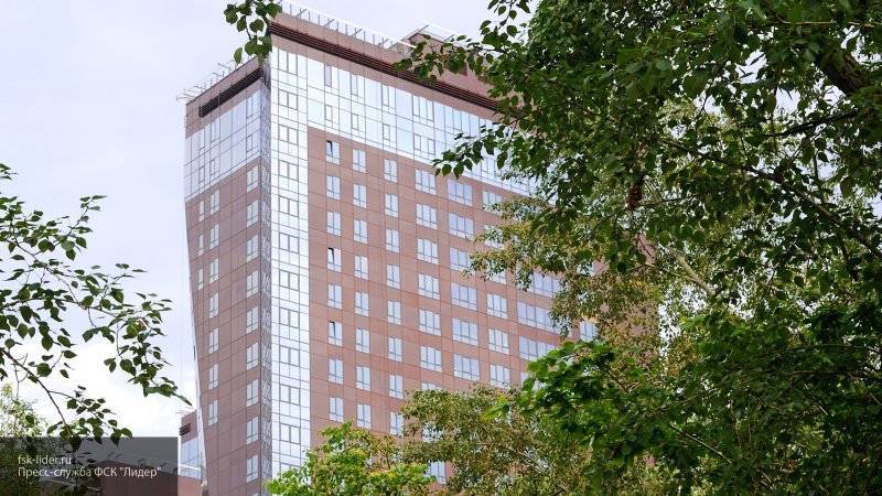 Школьницы спасли малыша от падения из окна на 19-м этаже многоэтажки в Подольске