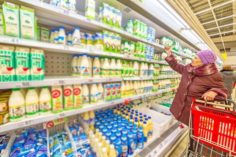 Россиянам пообещали рост цен на молочную продукцию