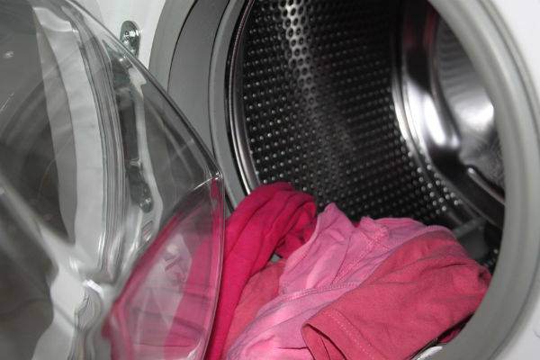 Ученые выявили опасный для здоровья режим стиральных машин
