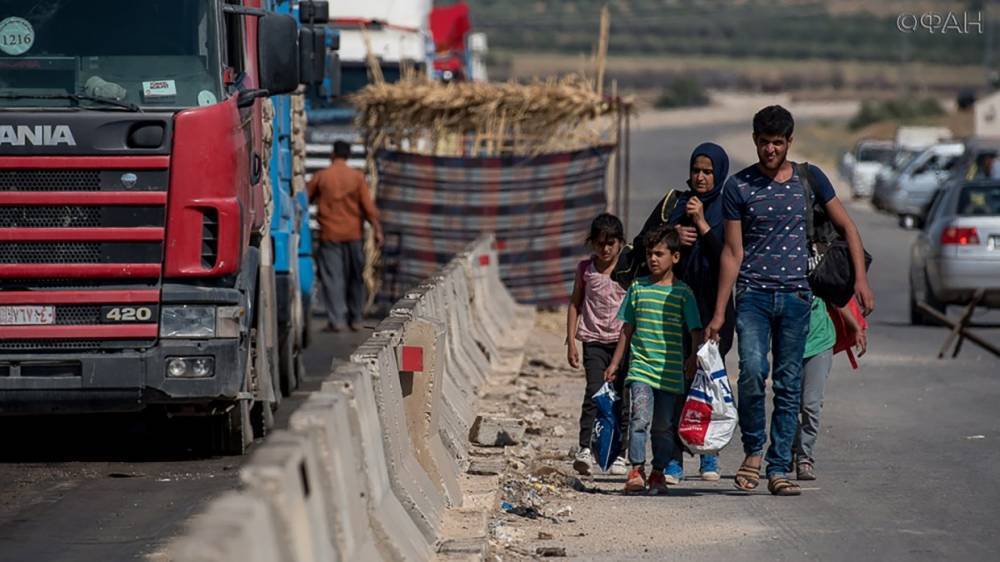 Ирак и Сирия открыли пограничный КПП в районе Абу-Кемаля впервые с 2013 года