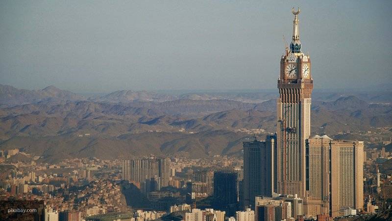 Власти Саудовской Аравии ввели туристические визы