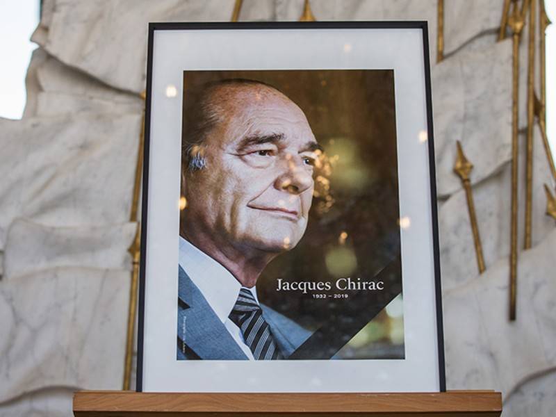 Похороны Ширака посетят три десятка глав государства
