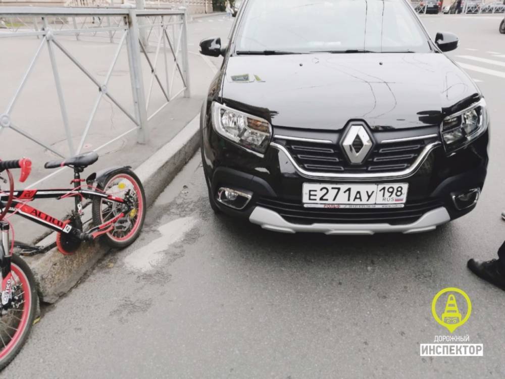 Сбитый восьмилетний велосипедист на Большой Пушкарской попал в больницу с травмами головы