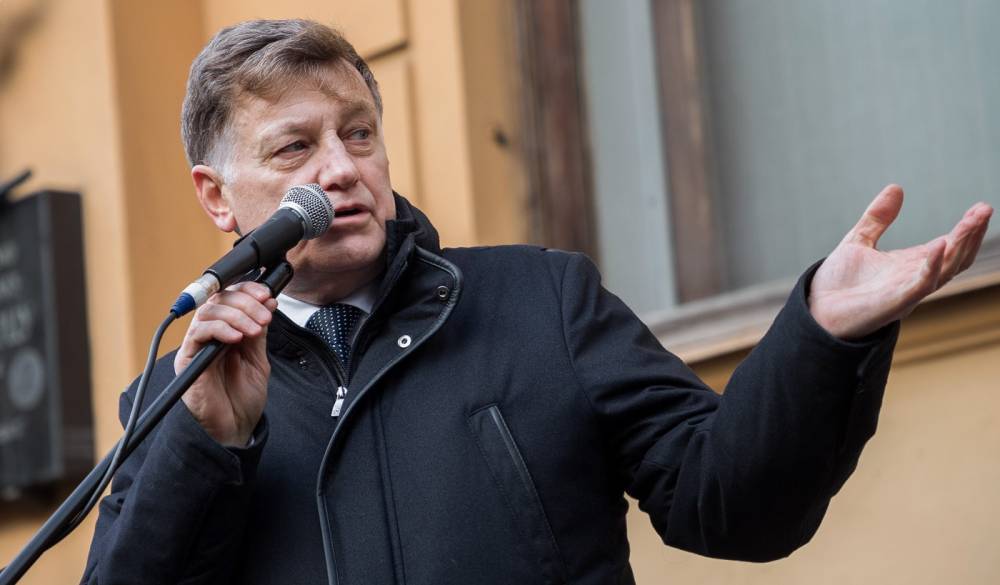 Мундеп подал заявление в СК на главу Заксобрания Петербурга, признавшегося во вмешательстве в выборы