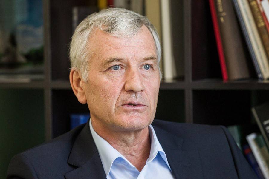 Суд признал законным заочный арест основателя "Рольфа" Петрова