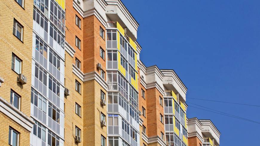 Медведев назвал направления развития рынка жилья в России