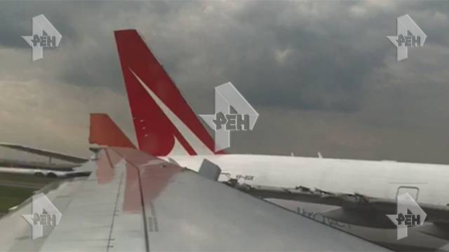 Пассажир рассказал о столкновении самолетов в "Шереметьево"