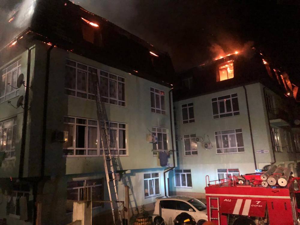 Один человек пострадал в результате пожара в Сочи