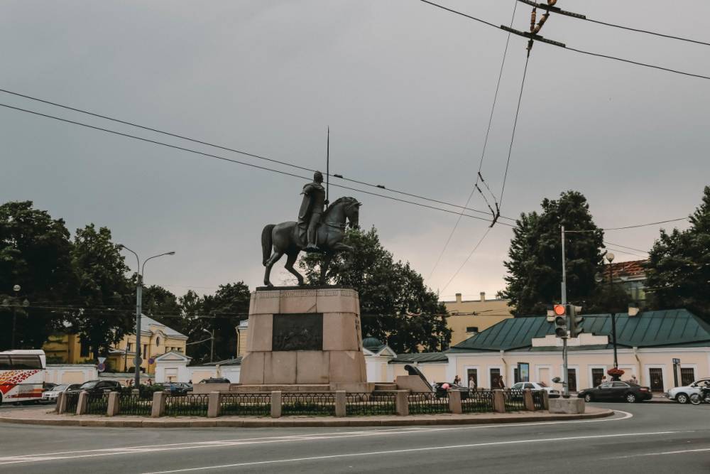 В Петербурге помоют памятник великому князю и полководцу Александру Невскому