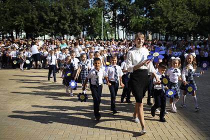 Названо число ставших первоклассниками российских детей