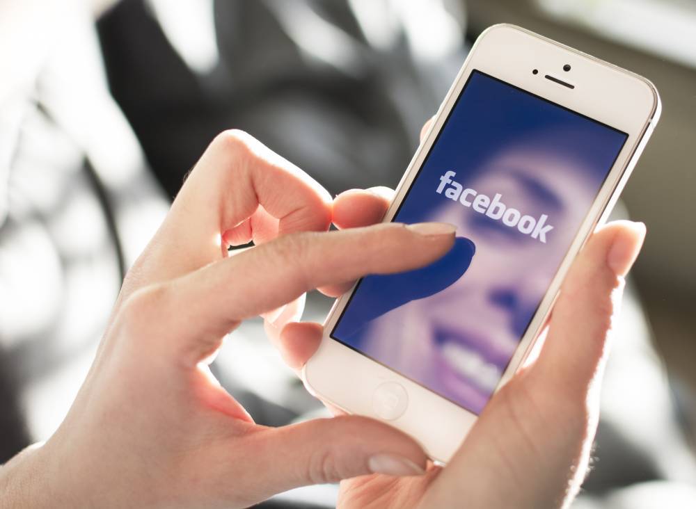 Пользователи Facebook смогут отключить распознавание лиц на фото