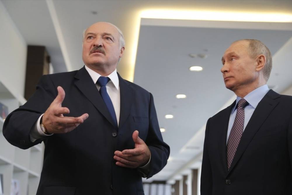 Белоруссия закрыла границу с Украиной из-за потока оружия