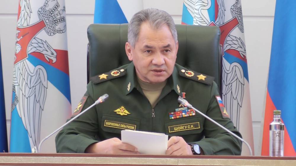 Шойгу заявил об изготовлении 423 современных вертолетов для армии России