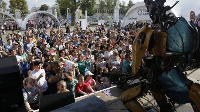 Более 20 тысяч человек посетили фестиваль Rukami на ВДНХ