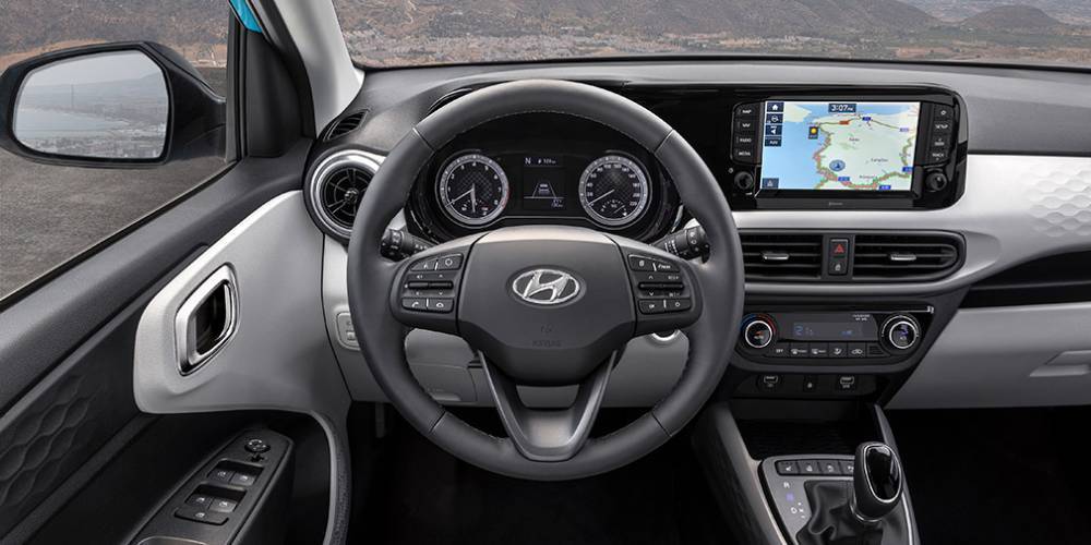 Самый маленький хэтчбек Hyundai сменил поколение и стал безопаснее