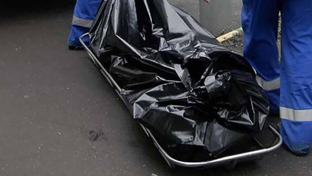Зашитое в мешок тело женщины нашли во Львовской области