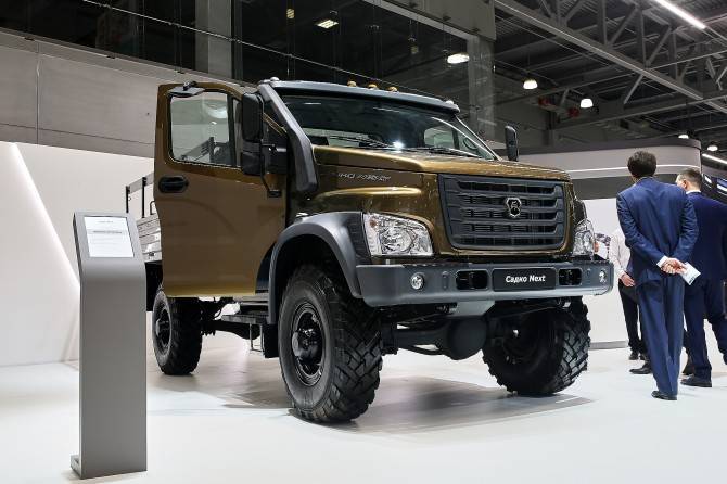 В России стартовали продажи внедорожного грузовика «Садко Next»