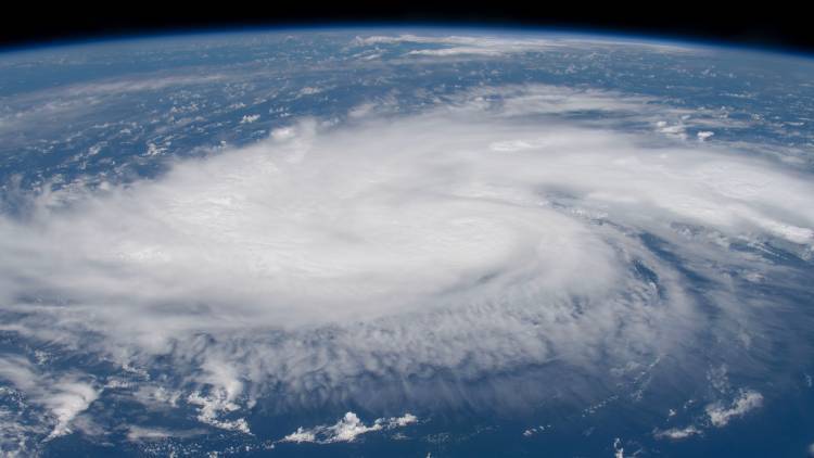 Число жертв урагана «Дориан» на Багамах увеличилось до семи человек