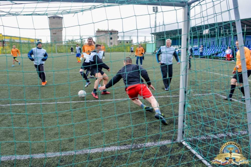 В Воркуте состоялся турнир по мини-футболу среди ветеранов