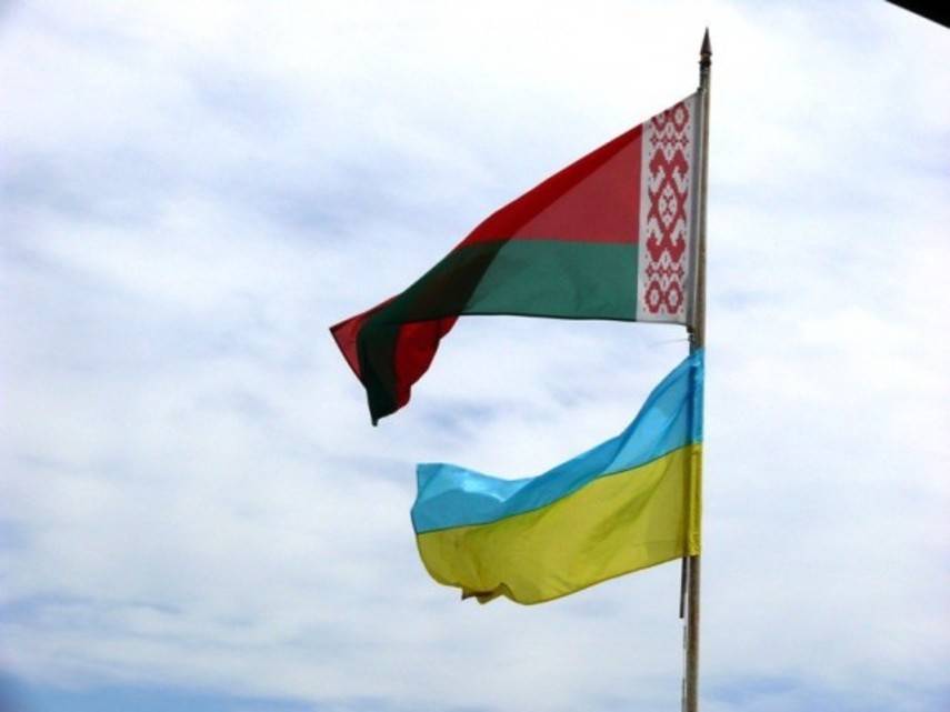Беларусь наглухо закрыла границу с Украиной – Лукашенко