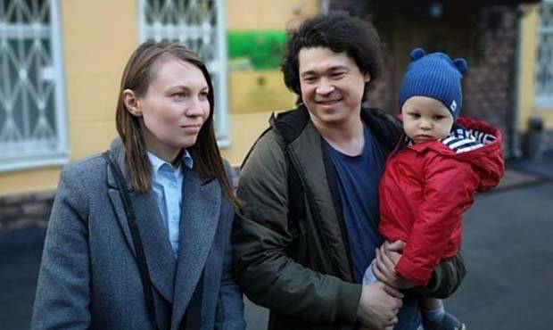 Суд не стал лишать родительских прав Ольгу и Дмитрия Проказовых