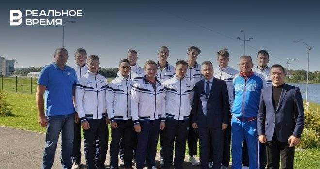 Студенты из Казани отправились на чемпионат Европы по академической гребле