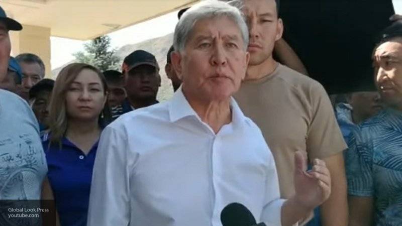 Суд признал законным арест экс-президента Киргизии Атамбаева