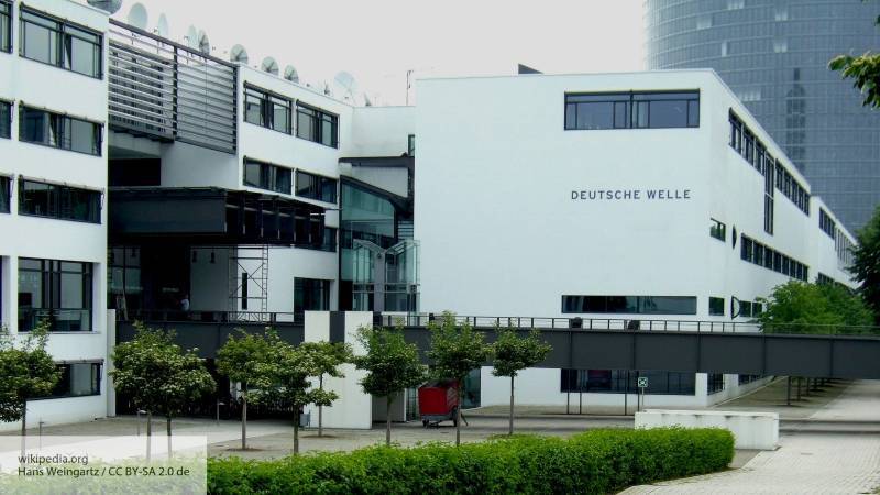 Представители Deutsche Welle предстанут перед Комиссией ГД по вмешательству в дела России