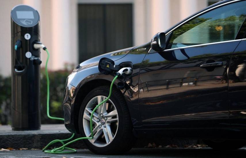 Рынок электромобилей упал впервые в истории