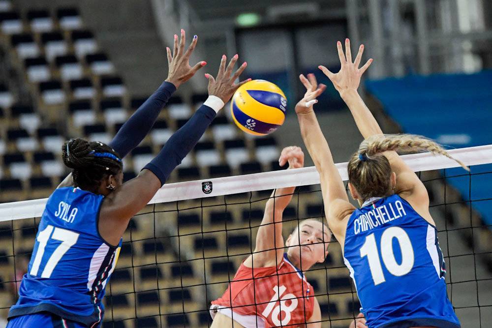 Женская сборная России по волейболу вылетела с чемпионата Европы