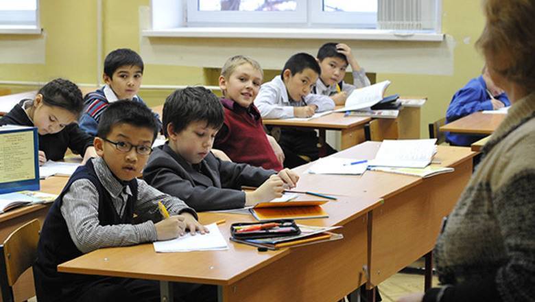 Дети мигрантов в московских школах: счет идет за 60 тысяч