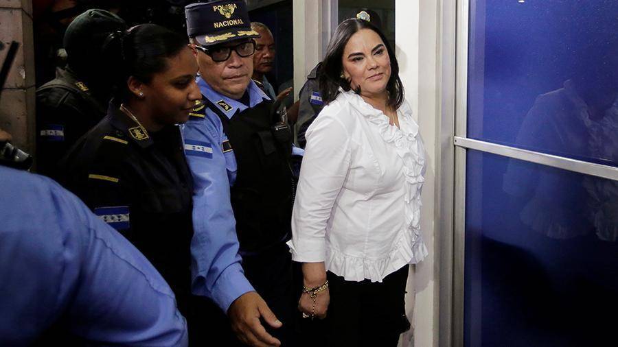 Бывшую первую леди Гондураса осудили на 58 лет за мошенничество