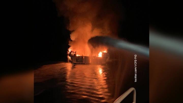Пожар на судне в Калифорнии: десятки жертв, пожарные ищут выживших