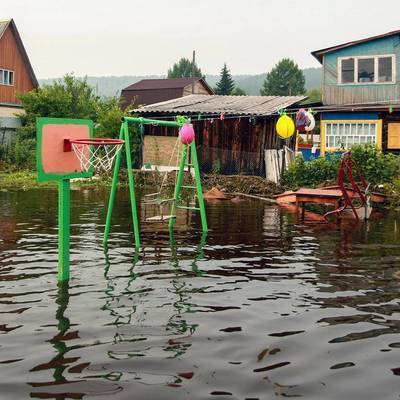 Более 350 жилых домов и свыше 120 участков автодорог затоплены на Дальнем Востоке