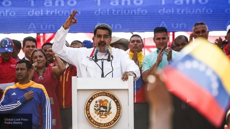 Враждебная политика США в отношении Венесуэлы потерпела крах, уверен Мадуро