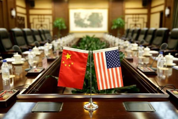 КНР и США договорились создать условия для торговых переговоров