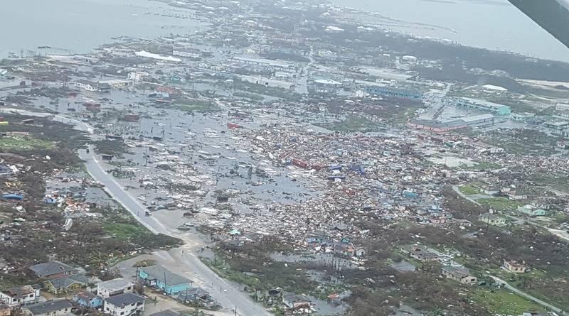 Остров на Багамах, где живет 50 тысяч человек, на 70% находится под водой после урагана Дориан