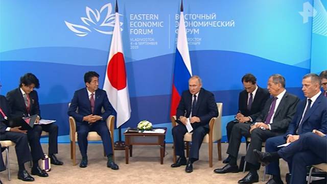 Путин и Абэ обсудили вопросы мирного договора и Курилы
