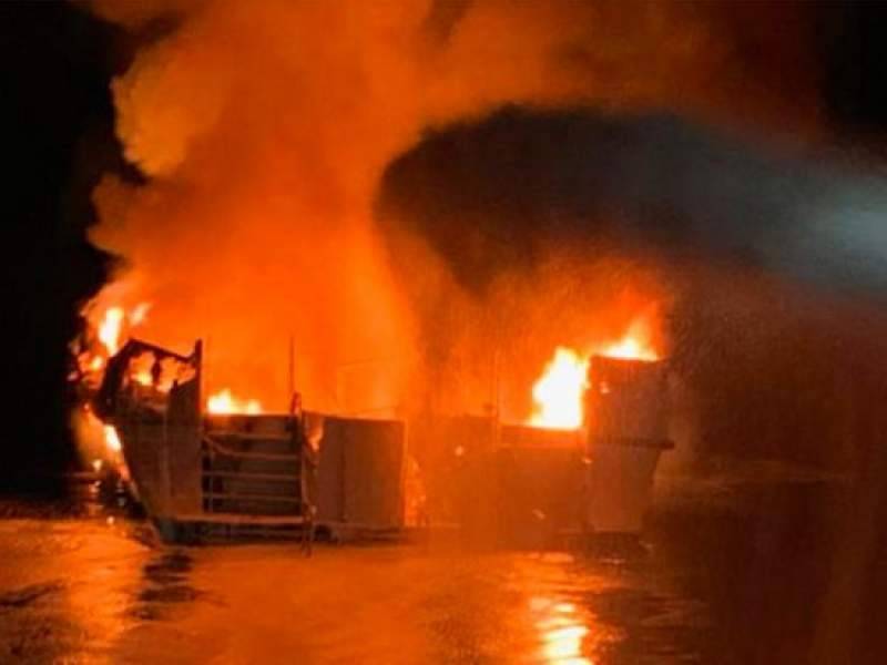 Пожар на яхте у острова Санта-Круз: десятки погибших