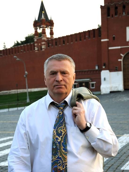 Жириновский: «Нужно строго контролировать чиновников!»