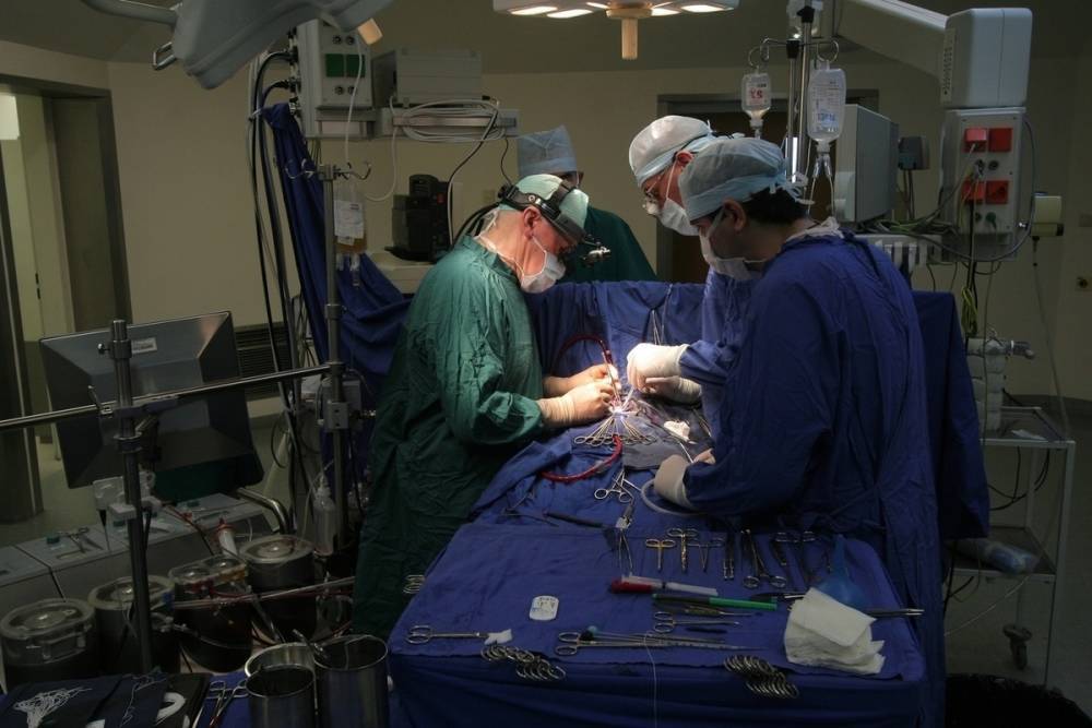 На Урале уволили хирурга, рассказавшего о низких зарплатах