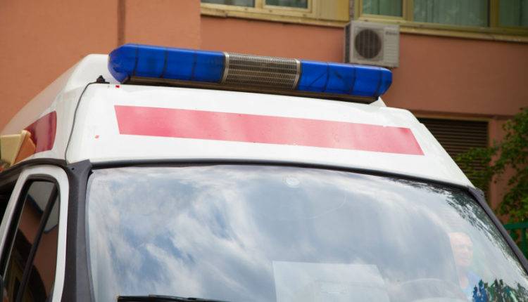 Трехлетняя девочка выжила после падения с десятого этажа в Подмосковье