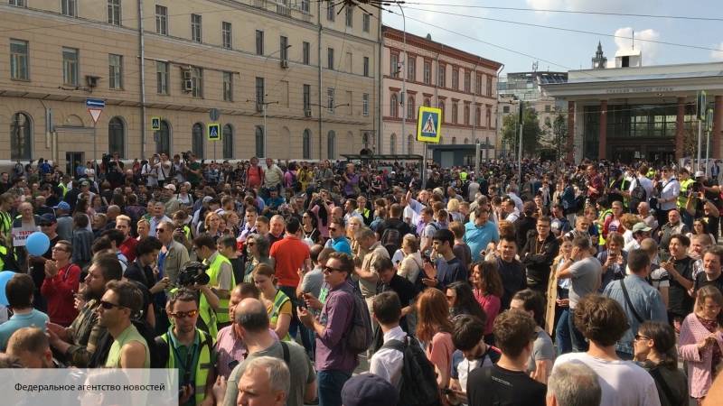 Суд признал виновным участника массовых беспорядков в Москве Котова