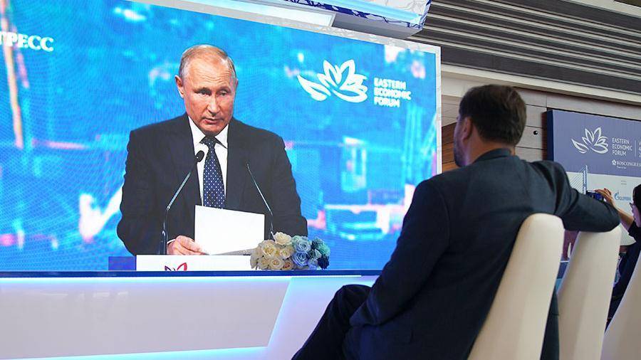 Путин заявил о способности РФ защитить свои суда в Ормузском проливе
