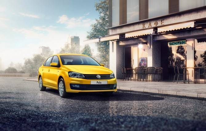 Volkswagen Polo в желтом цвете доступен по специальной цене